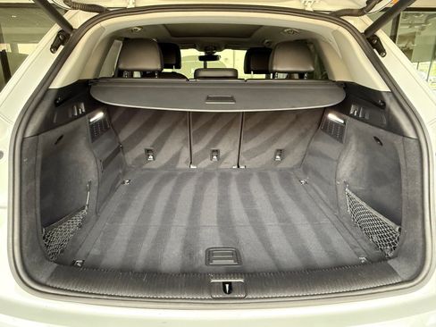 Used 2019 Audi Q5 2.0T Premium w/ Convenience Package image 27