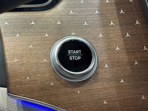 Used 2025 Mercedes-Benz EQE 350+ 4MATIC SUV image 21