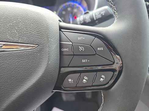 New 2026 Chrysler Pacifica Select w/ S Appearance Package AWD/4WD image 18