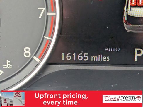 Used 2024 Nissan Rogue SV image 20