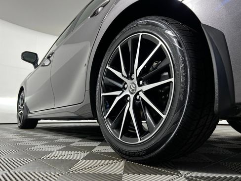 Certified 2022 Toyota Camry SE w/ Convenience Package FWD image 26