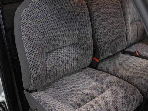 Used 1998 Dodge Ram 1500 Truck 2WD Regular Cab image 39