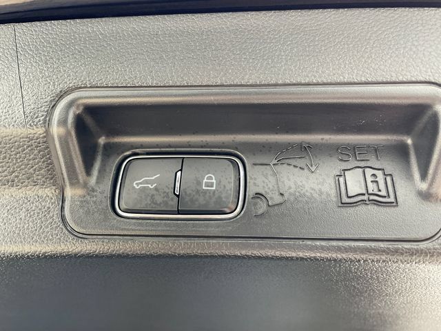 Used 2026 Ford Explorer ST-Line AWD/4WD image 31