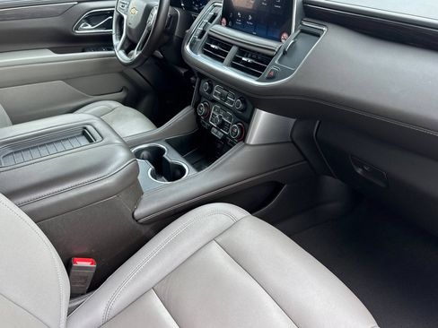Used 2024 Chevrolet Tahoe LT AWD/4WD image 20