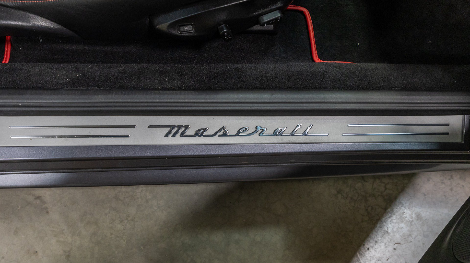 Used 2018 Maserati GranTurismo Sport RWD image 64
