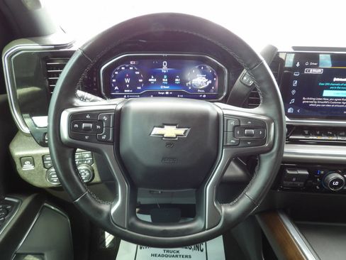 Used 2024 Chevrolet Silverado 3500 High Country w/ High Country Premium Package AWD/4WD image 21