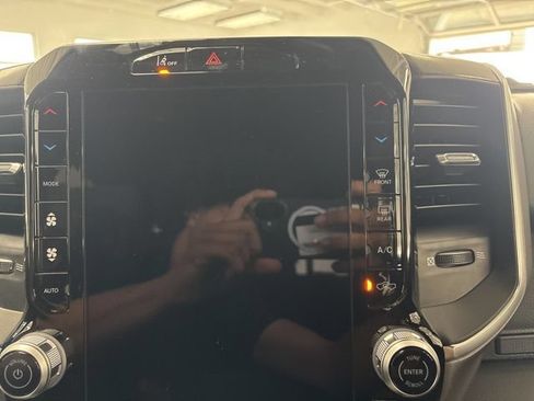 New 2026 RAM 1500 Big Horn AWD/4WD image 40