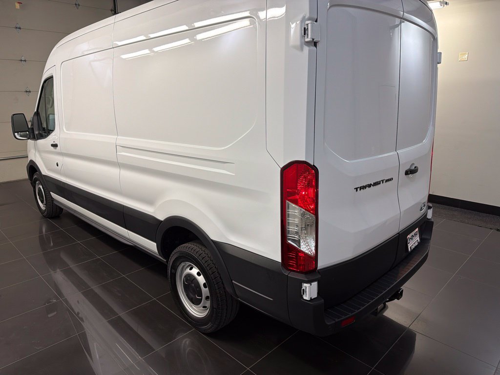 Used 2026 Ford Transit 250 148 Medium Roof w/ Load Area Protection Package RWD image 4