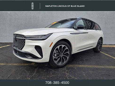 Used 2024 Lincoln Nautilus Reserve w/ Equipment Group 203A image 1