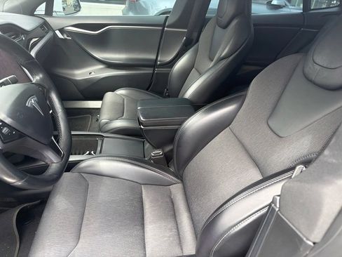 Used 2018 Tesla Model S 100D AWD/4WD image 2