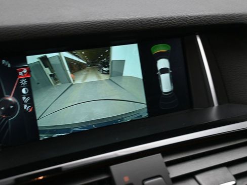 Used 2016 BMW X3 xDrive28i image 4