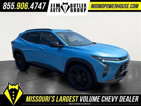 New 2025 Chevrolet Trax ACTIV w/ Driver Confidence Package image 2