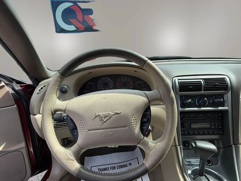 Used 2004 Ford Mustang Premium RWD image 12