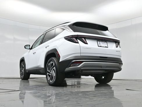 Used 2025 Hyundai Tucson Limited AWD/4WD image 50