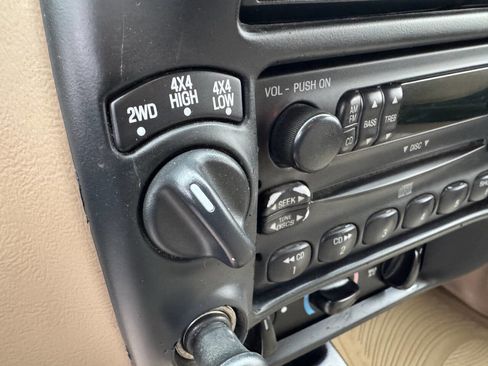 Used 2002 Ford Ranger 4x4 SuperCab image 19