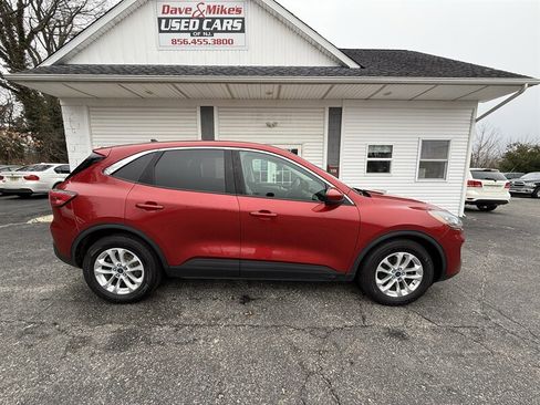 Used 2021 Ford Escape SE w/ Convenience Package image 8