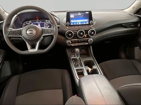 Used 2024 Nissan Sentra SV FWD image 7