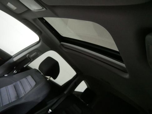 Used 2018 Honda CR-V EX image 10