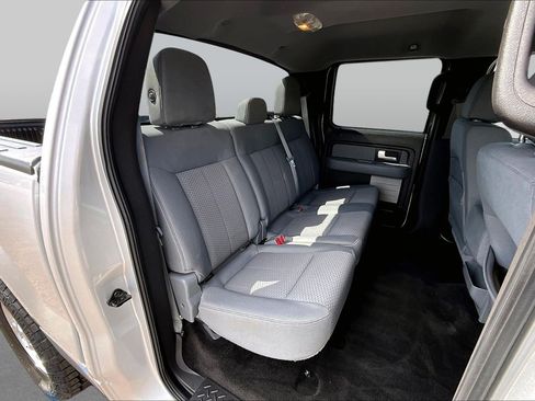 Used 2013 Ford F150 XLT w/ Mid Equipment Group RWD image 25