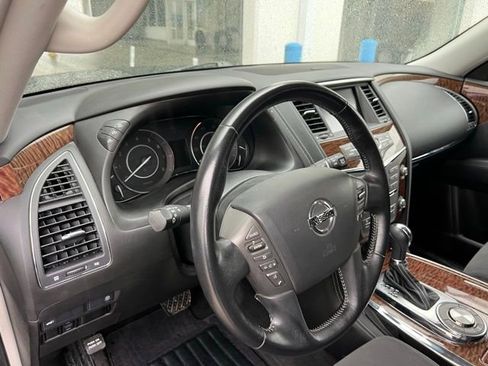 Used 2020 Nissan Armada SV w/ Driver Package RWD image 9