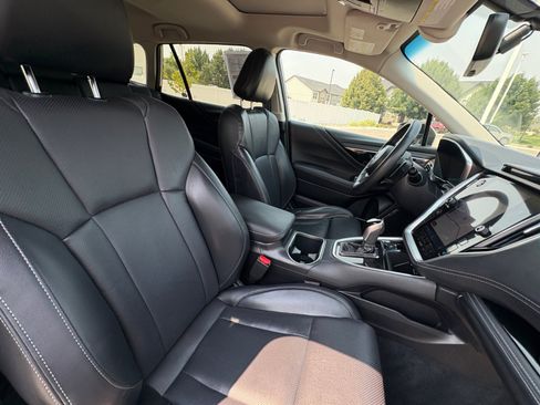 Used 2020 Subaru Outback Limited AWD/4WD image 19