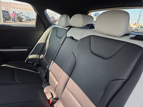Used 2026 Kia K4 GT-Line w/ GT-Line Premium Package FWD image 19