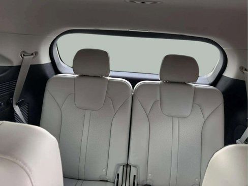 Used 2023 Kia Sorento X-Line EX image 23