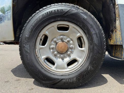Used 2015 Chevrolet Silverado 2500 W/T AWD/4WD image 13