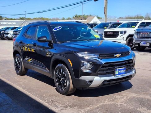 Used 2023 Chevrolet TrailBlazer LT w/ Convenience Package AWD/4WD image 7