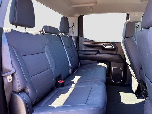 Used 2024 Chevrolet Silverado 1500 LT Trail Boss AWD/4WD image 25
