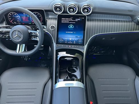 New 2026 Mercedes-Benz GLC 300 4MATIC image 13