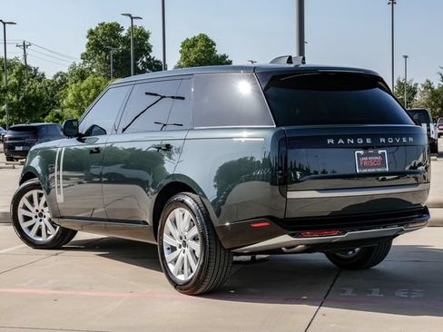 New 2026 Land Rover Range Rover Long Wheelbase SE AWD/4WD image 11