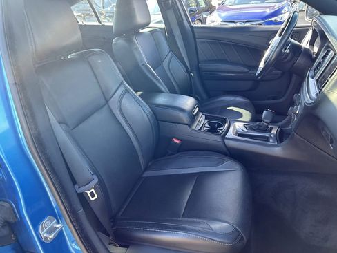 Used 2019 Dodge Charger SXT w/ Plus Group AWD/4WD image 26