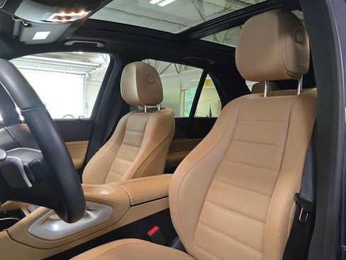 Certified 2025 Mercedes-Benz GLE 450 4MATIC image 21