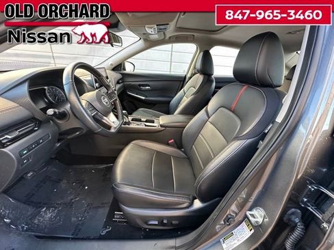 Used 2023 Nissan Sentra SR w/ SR Premium Package image 10