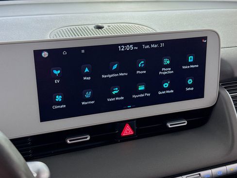 Used 2024 Hyundai Ioniq 5 SEL image 17