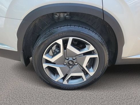 Used 2024 Hyundai Palisade Limited FWD image 6