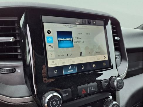 New 2026 RAM 1500 Warlock AWD/4WD image 18