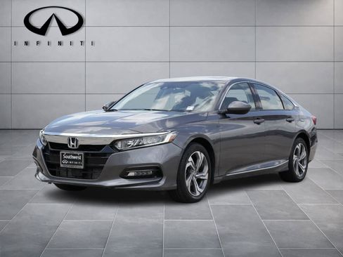 Used 2018 Honda Accord EX image 1