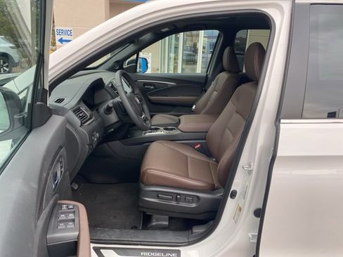 Used 2025 Honda Ridgeline RTL image 15