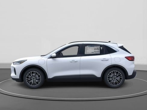 New 2025 Ford Escape SE image 3
