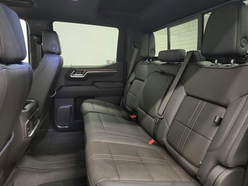 Used 2024 Chevrolet Silverado 1500 High Country w/ High Country Premium Package image 29