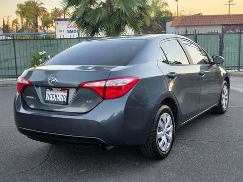 Used 2015 Toyota Corolla LE image 4