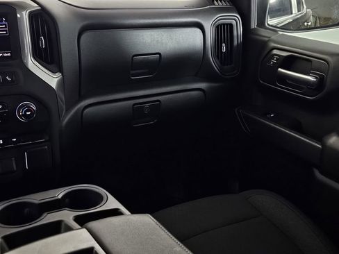 Used 2025 Chevrolet Silverado 1500 Custom RWD image 11