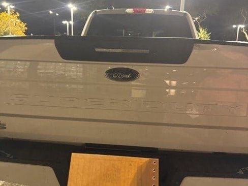 Used 2022 Ford F250 Lariat w/ Tremor Off-Road Package image 16