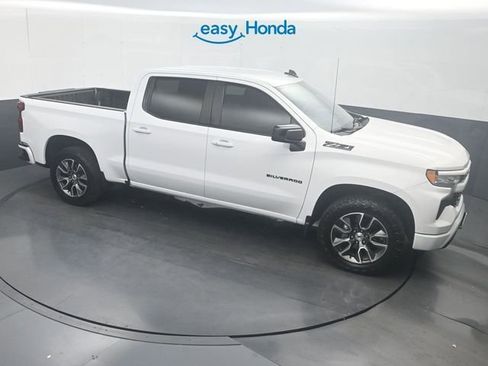 Used 2022 Chevrolet Silverado 1500 RST AWD/4WD image 18