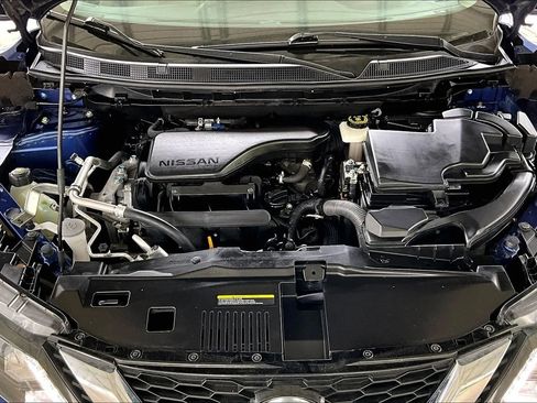 Used 2021 Nissan Rogue Sport SV w/ Technology Package image 26