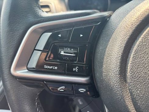 Used 2018 Subaru Outback 3.6R Limited AWD/4WD image 16