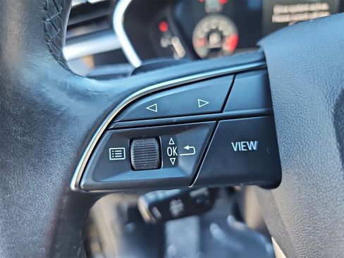 Used 2022 Audi Q3 2.0T Premium Plus w/ Premium Plus Package image 17