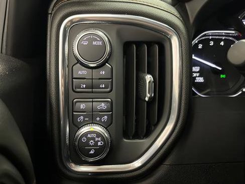 Used 2021 GMC Sierra 1500 AT4 image 27